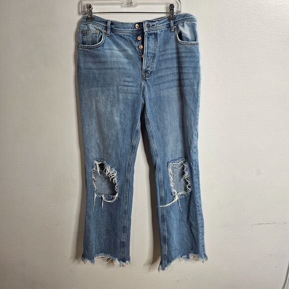 We The Free Medium Blue Wash Button-Fly Distressed Raw Hem Straight Crop Jean 28 - Picture 8 of 8